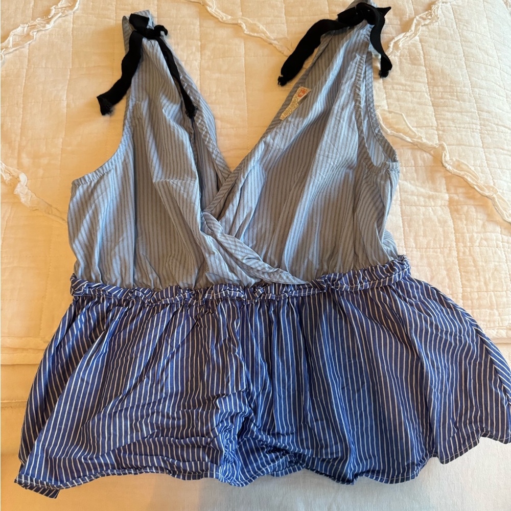 GB blue stripped top
